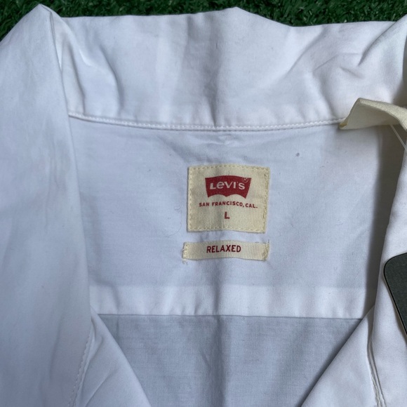 Levi button down shirt - Picture 2 of 3